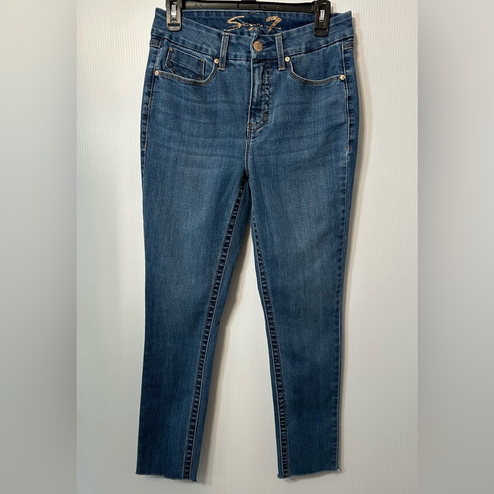 Seven7 Tummyless High Rise Skinny Jeans Size 6